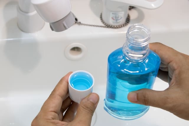 マウスウォッシュ